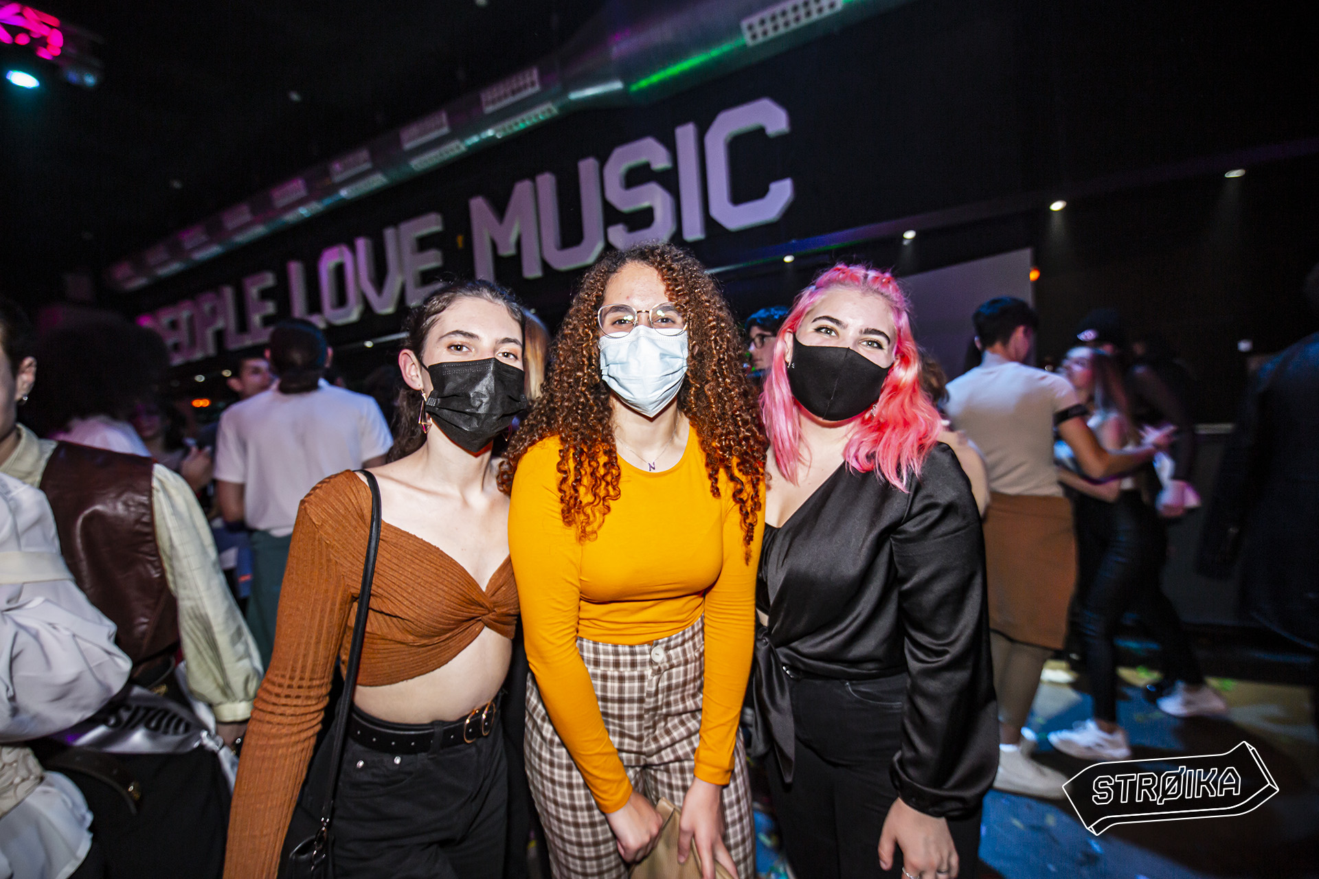 26-27 STROIKASESSIONS 43