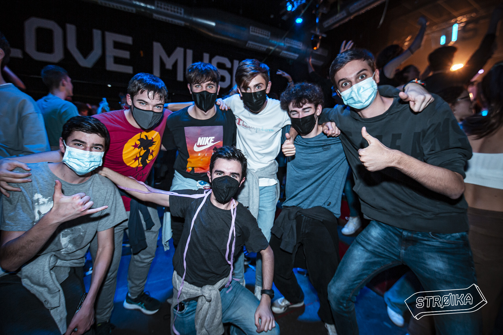 03-04 STROIKASESSIONS 15