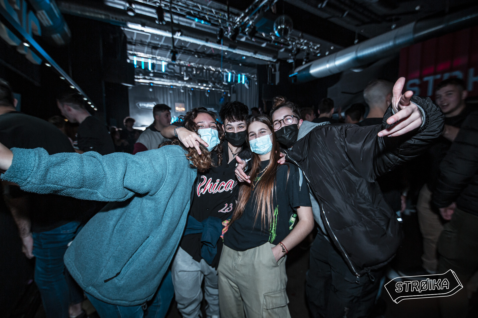 03-04 STROIKASESSIONS 19