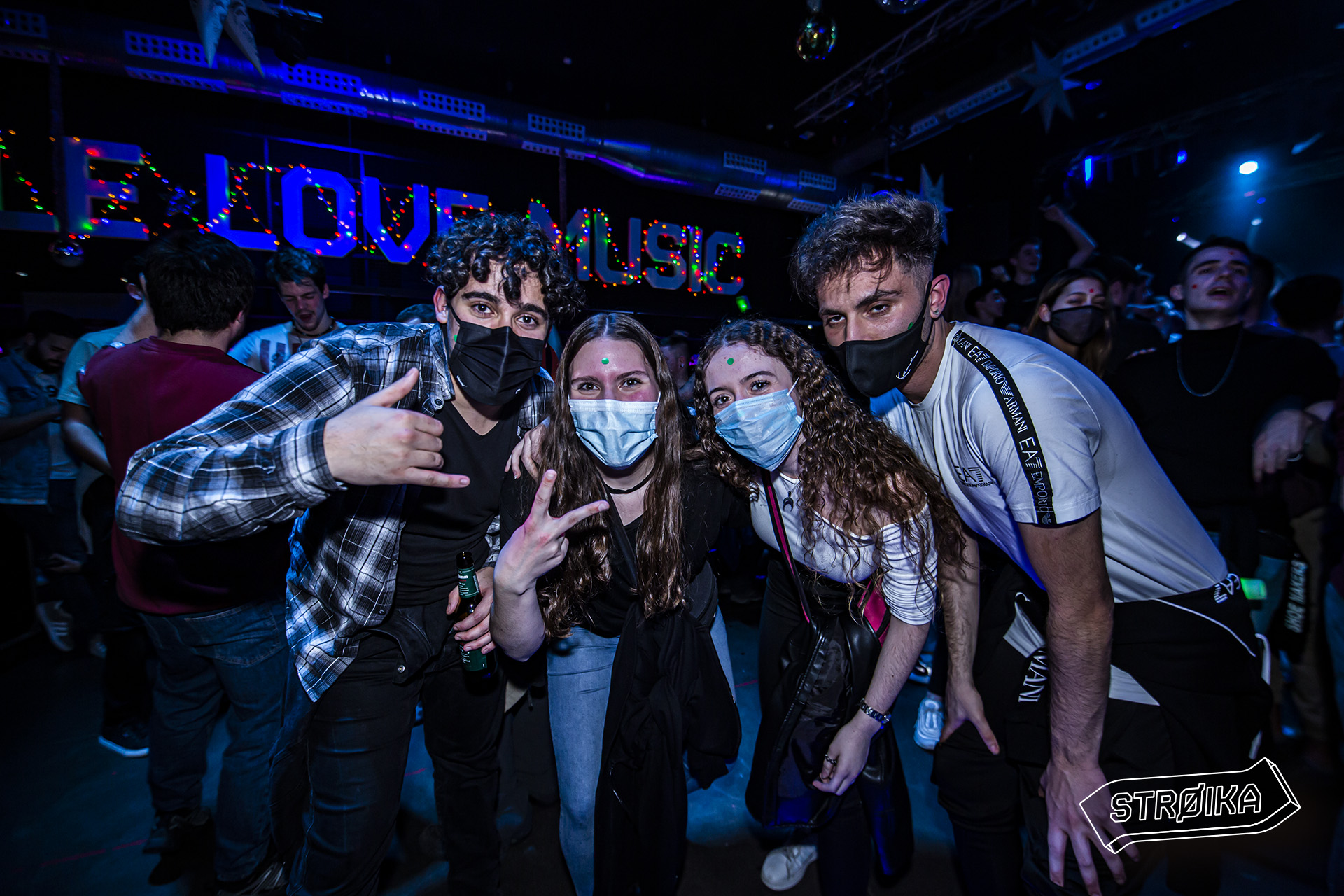 -17-18 STROIKA SESSIONS 35