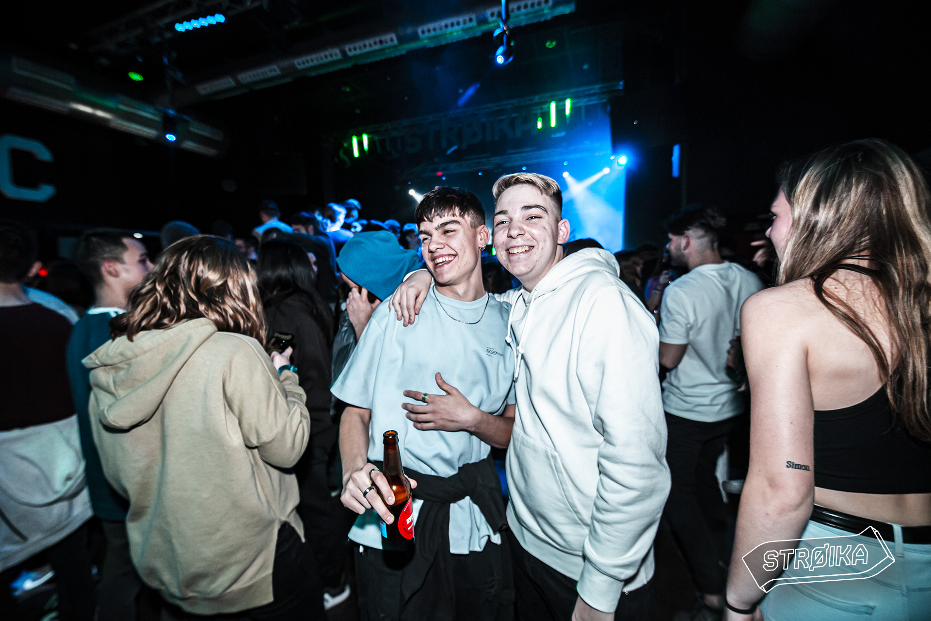 01-02 STROIKASESSIONS 0115