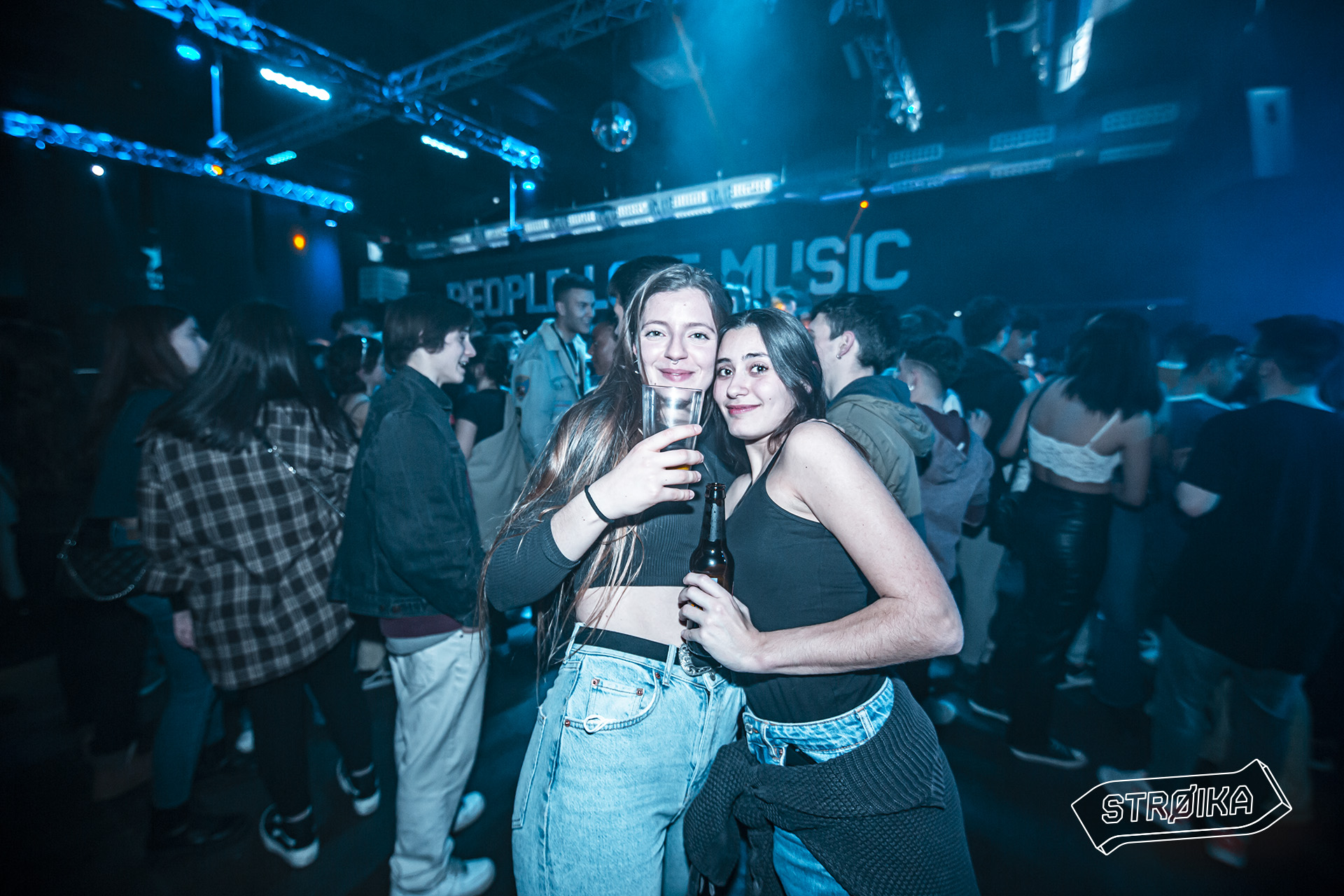 01-02 STROIKASESSIONS 0147