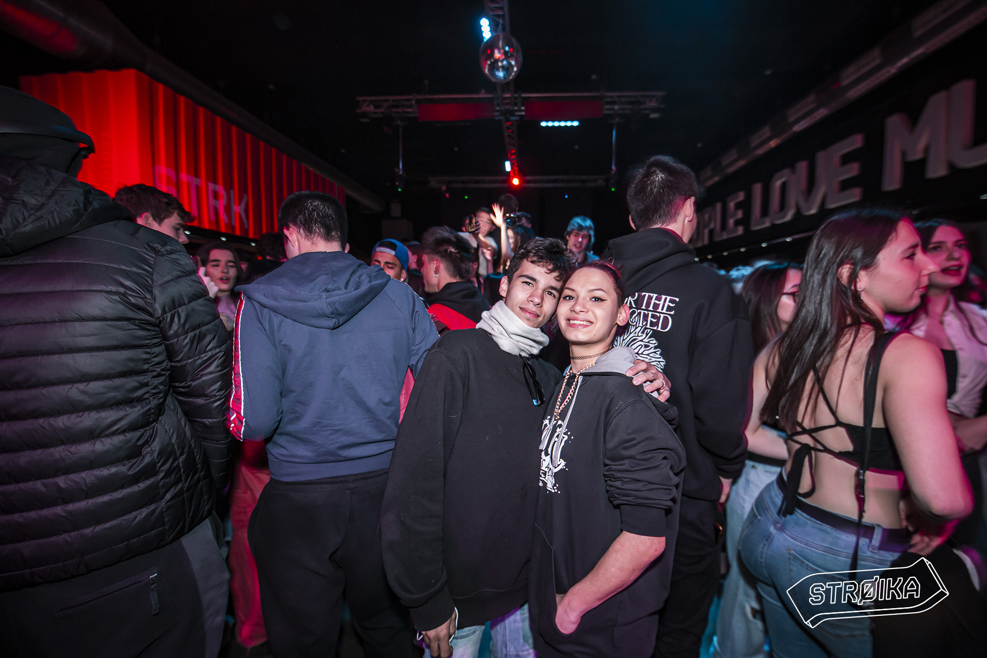 01-02 STROIKASESSIONS 028