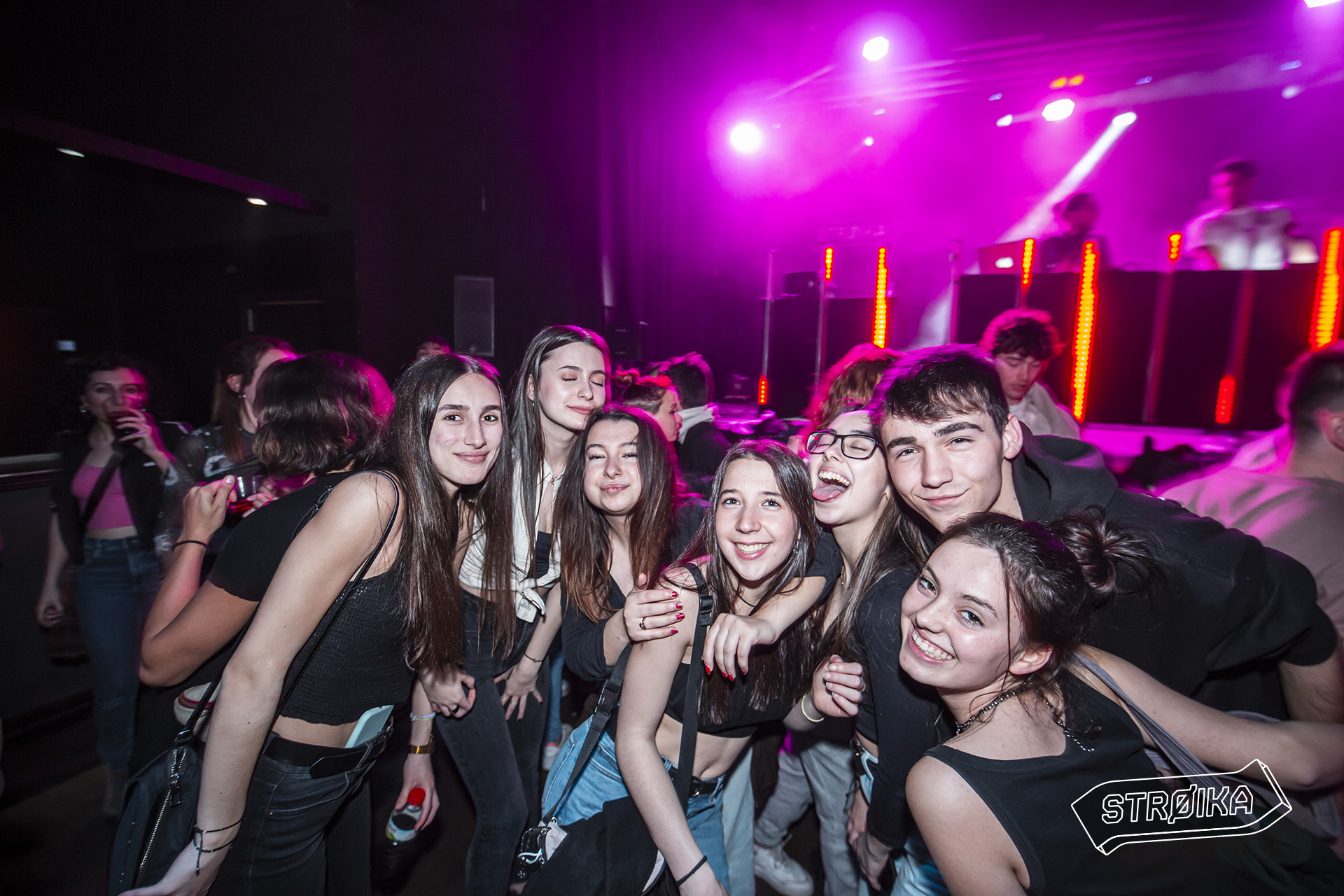 01-02 STROIKASESSIONS 030