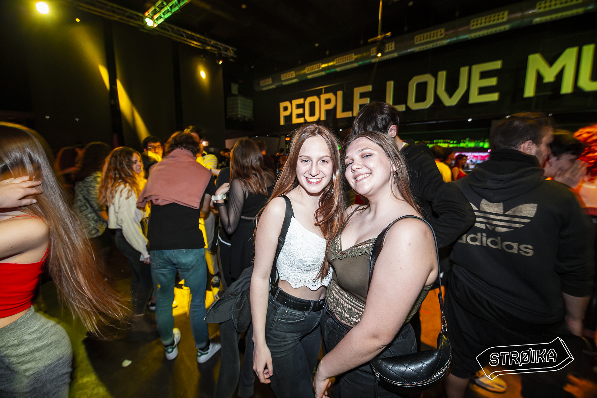 01-02 STROIKASESSIONS 053