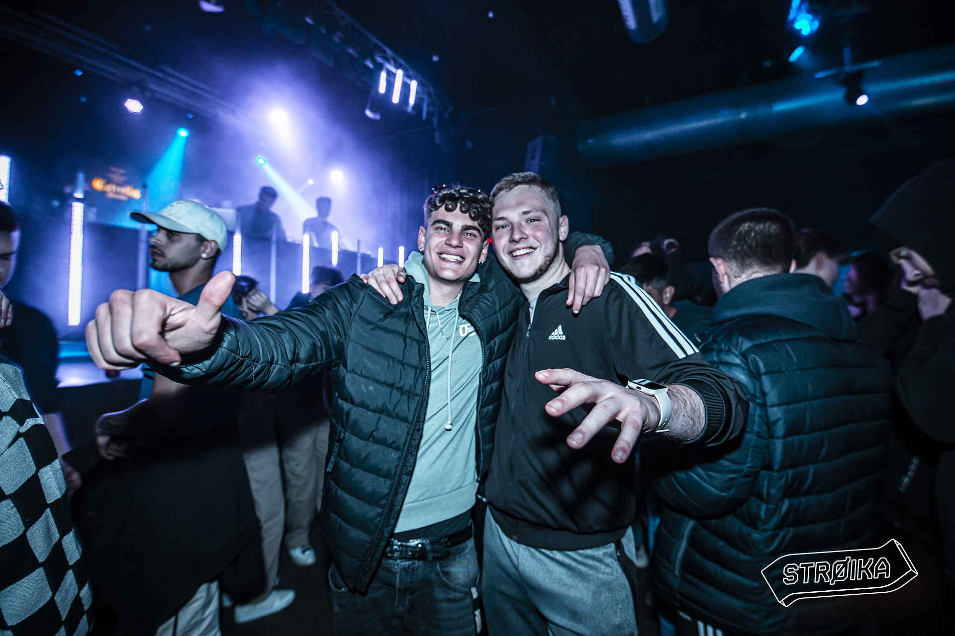 01-02 STROIKASESSIONS 082