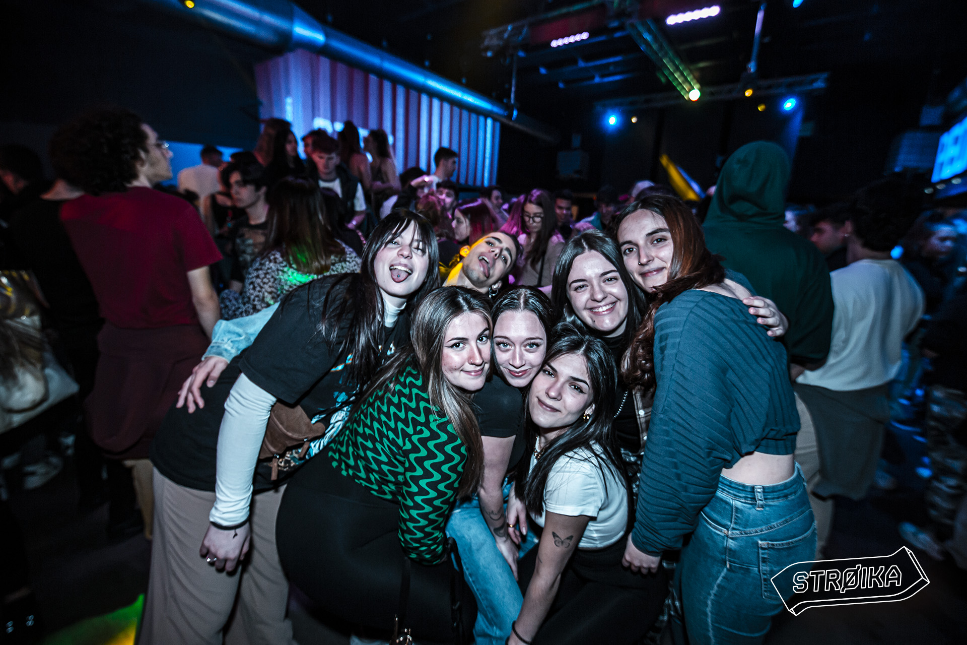 01-02 STROIKASESSIONS 092