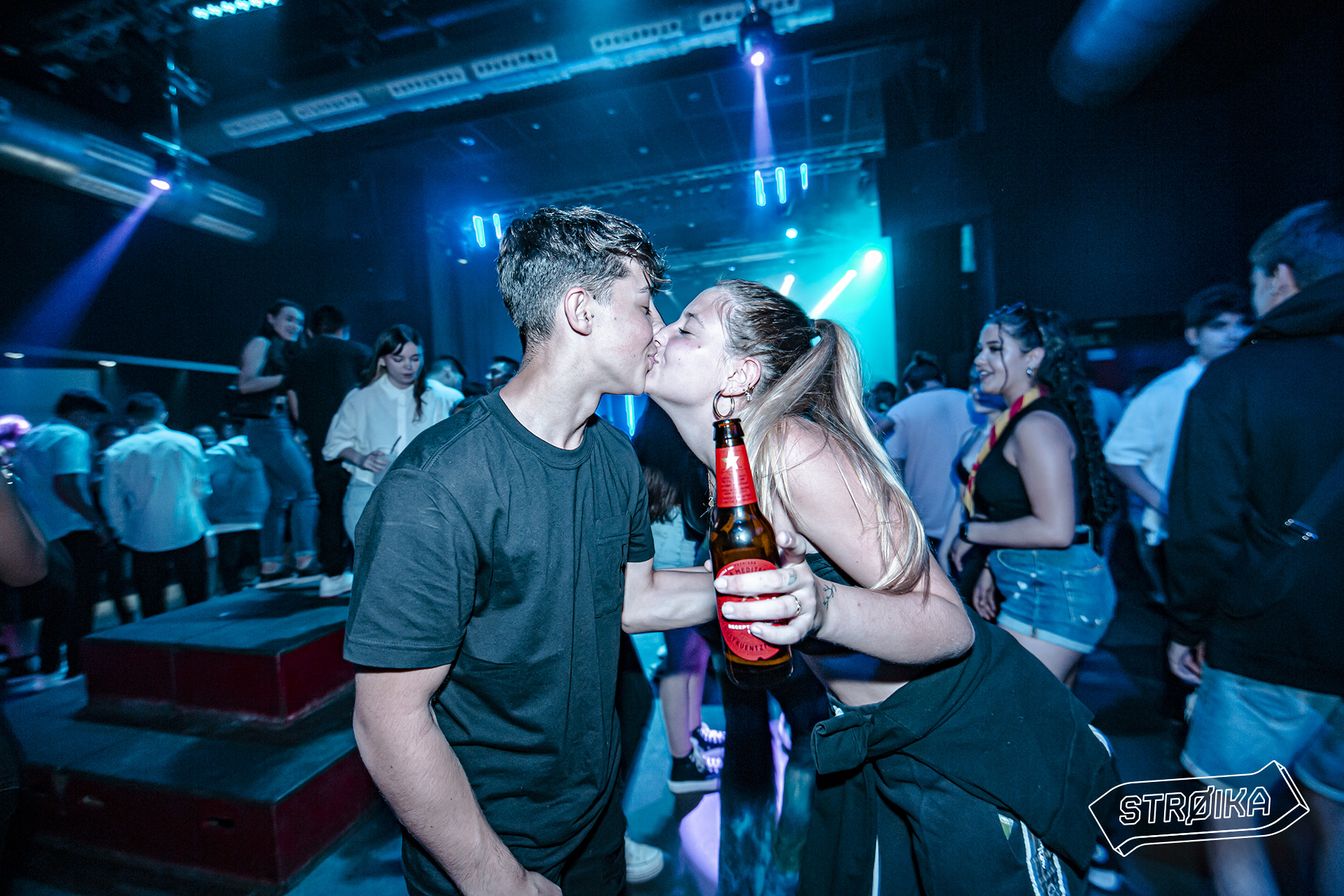 STROIKA 202205 27-28 0100