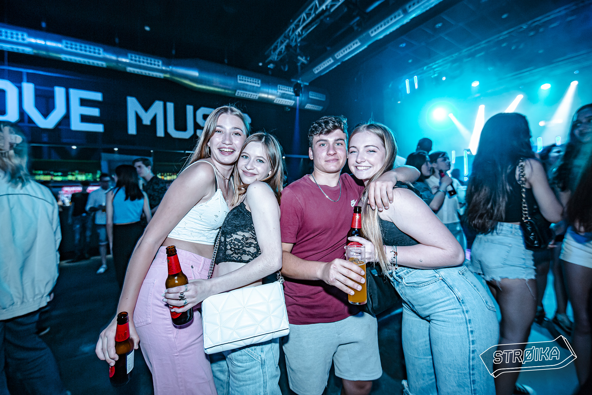 STROIKA 202205 27-28 0105